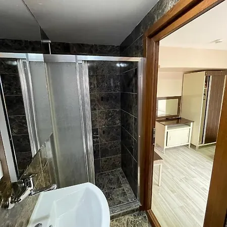 Beyoglu Huzur מלון איסטמבול