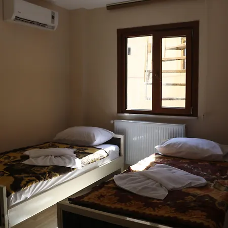 מלון Beyoglu Huzur 2*