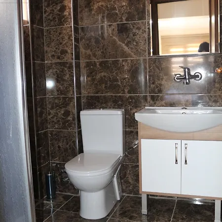 מלון Beyoglu Huzur 2*