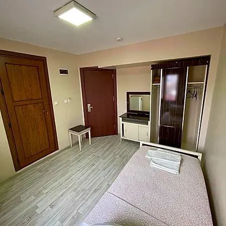 מלון Beyoglu Huzur 2*
