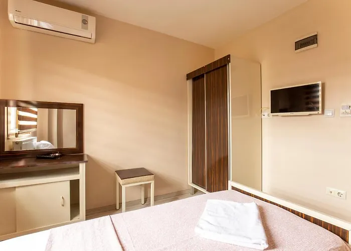 Hotel Beyoglu Huzur 2*